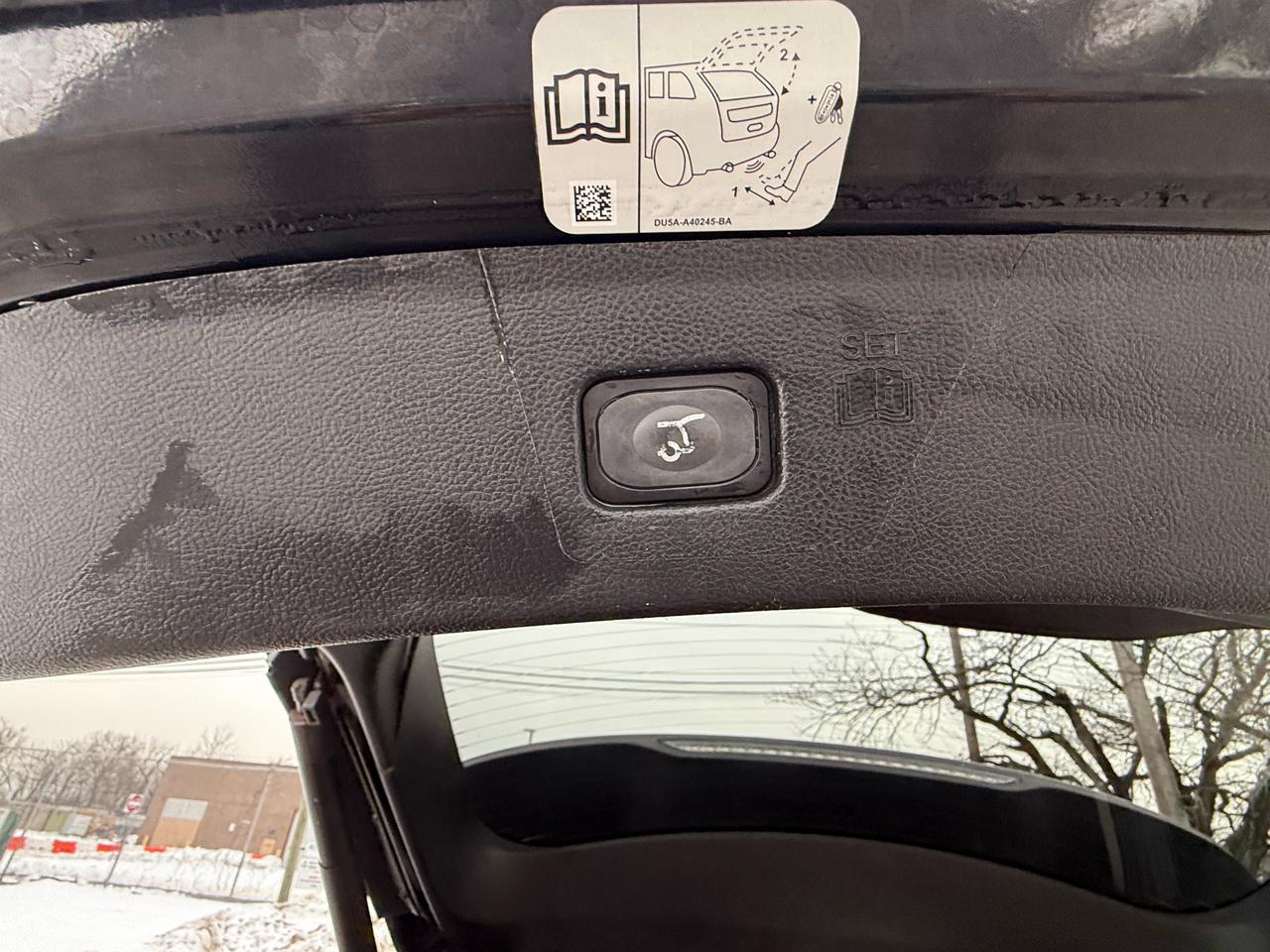 Ford Edge 4dr Titanium AWD 2016