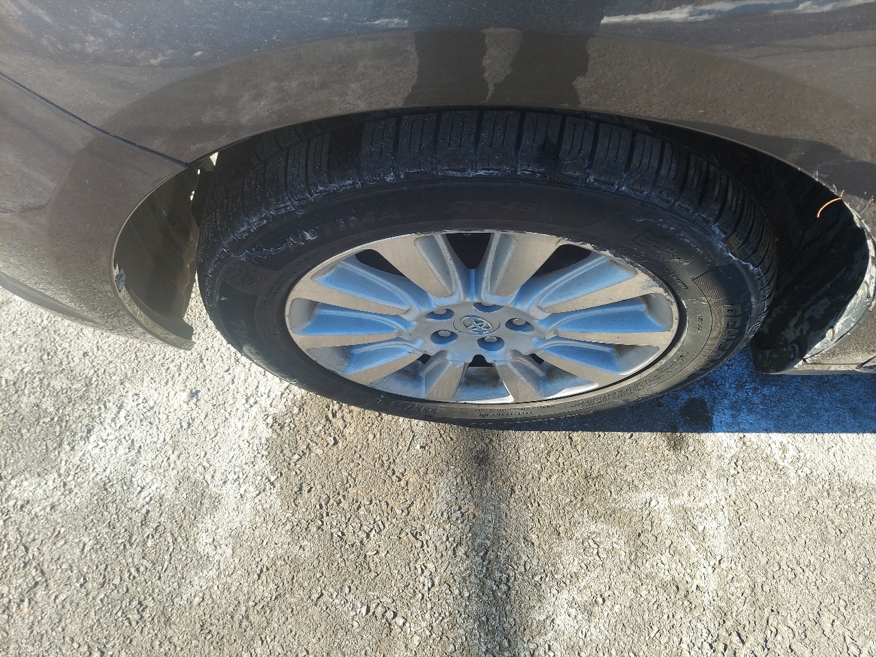 Toyota Sienna 5dr 7-Pass Van V6 LE AWD (Natl) 2013