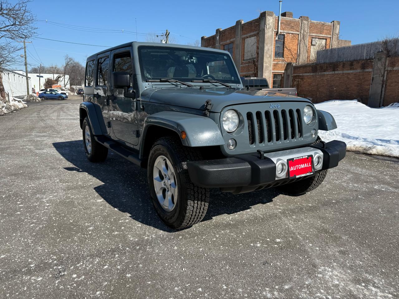 2014 Jeep Wrangler Unlimited 4WD 4dr Sahara