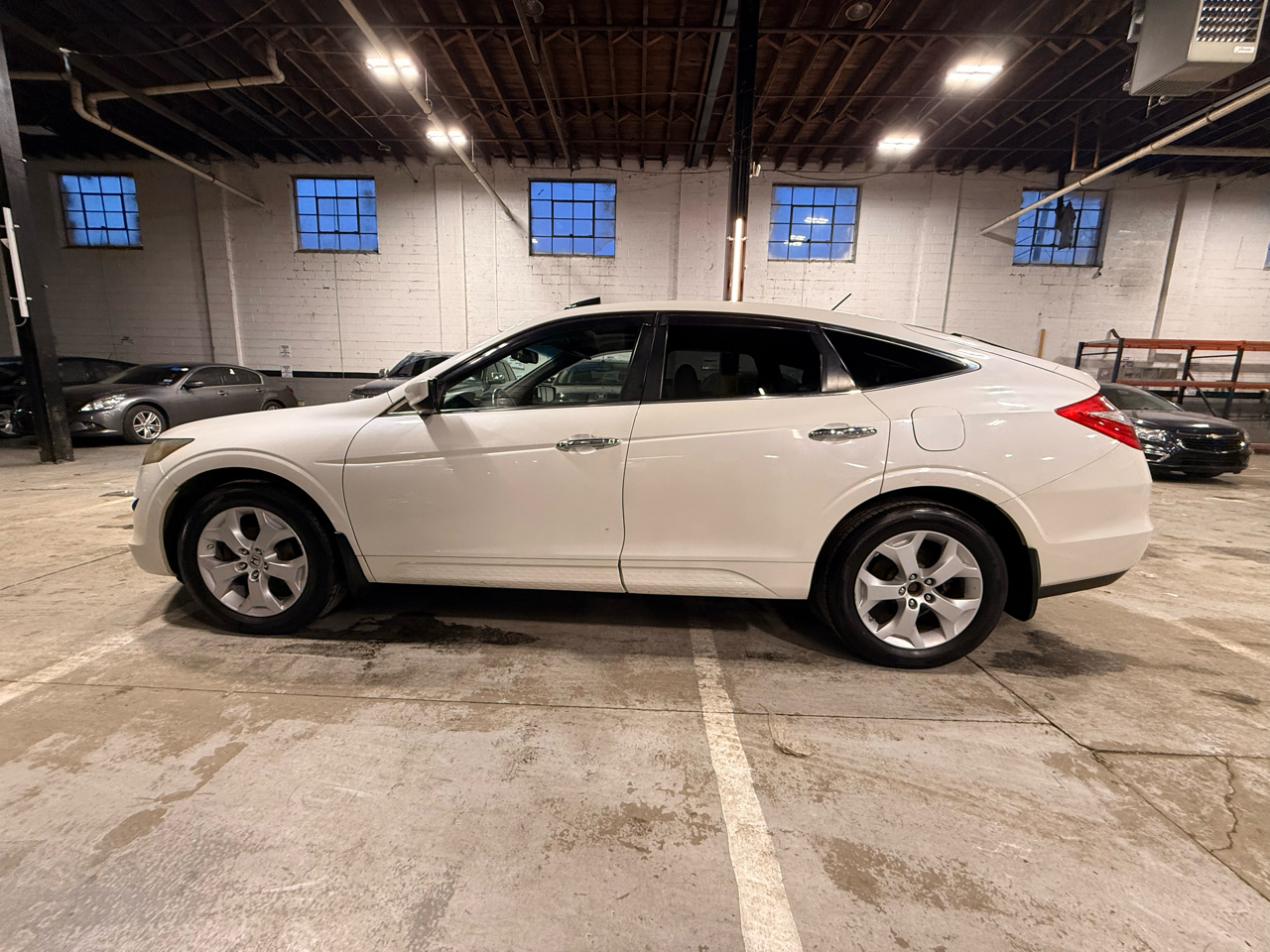 Honda Accord Crosstour 4WD 5dr EX-L 2011