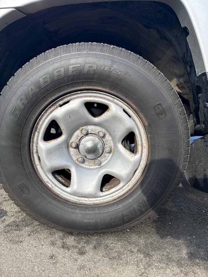 Toyota Tacoma Double 141" Auto 4WD (Natl) 2005