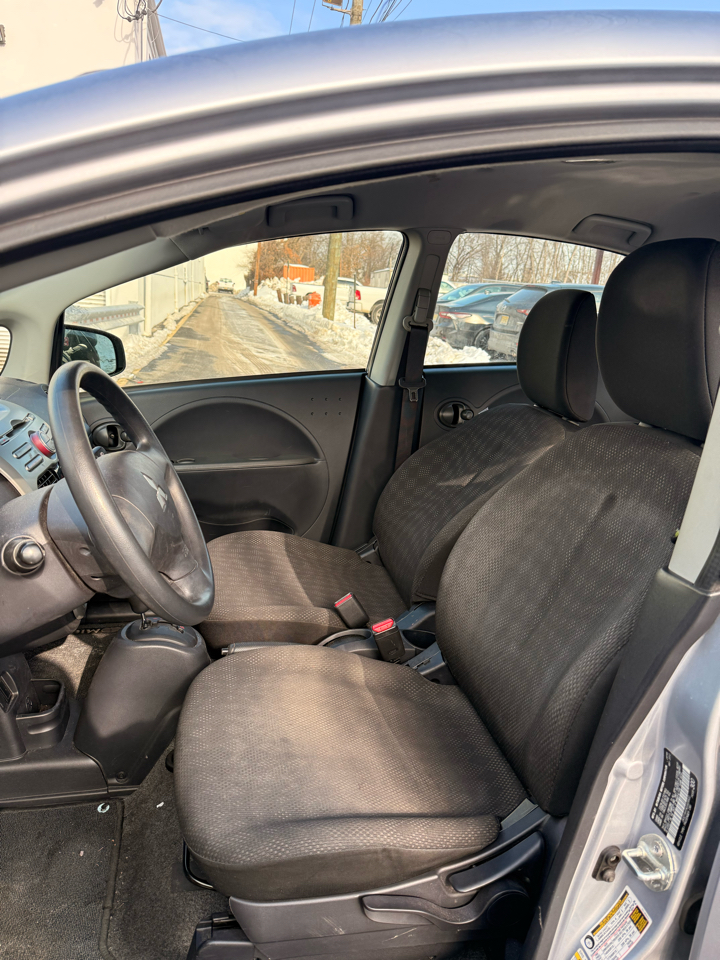 Mitsubishi I-MiEV 4dr HB SE 2012