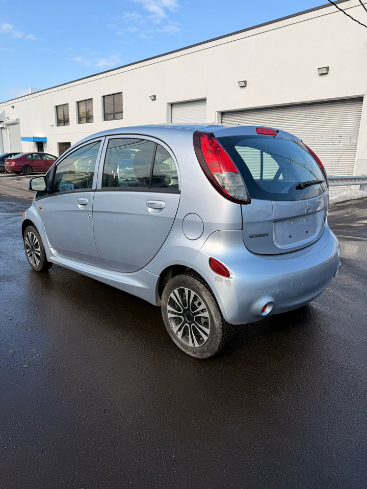 Mitsubishi I-MiEV 4dr HB SE 2012