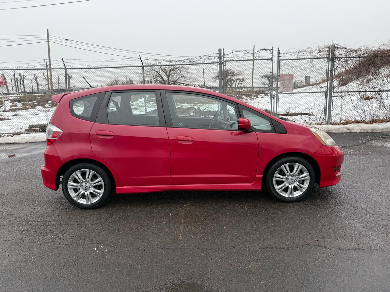 Honda Fit 5dr HB Auto Sport 2009