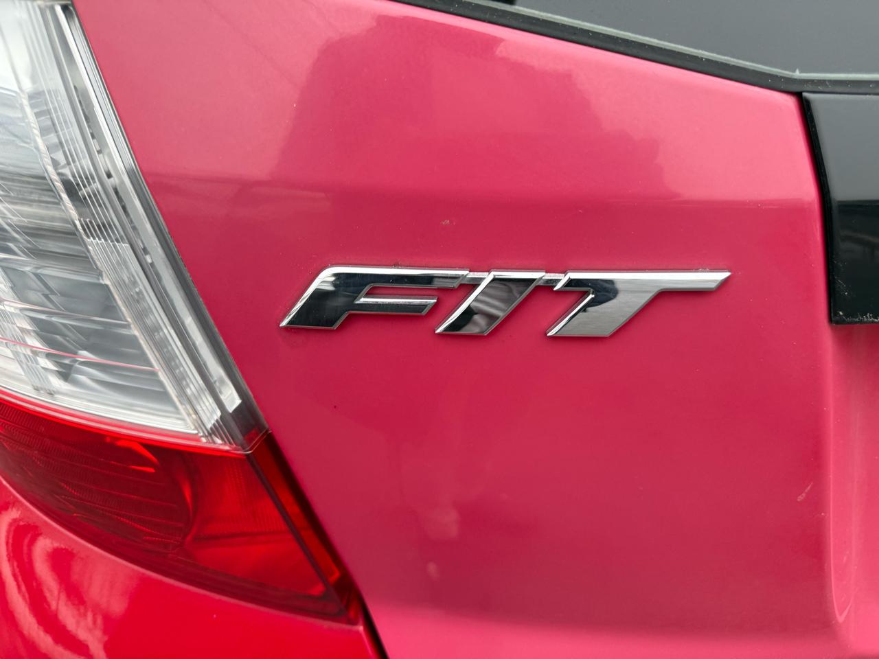 Honda Fit 5dr HB Auto Sport 2009