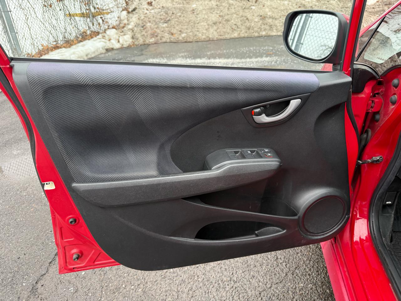 Honda Fit 5dr HB Auto Sport 2009