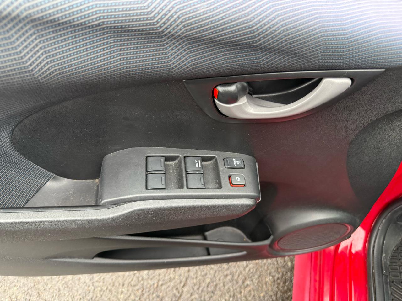 Honda Fit 5dr HB Auto Sport 2009