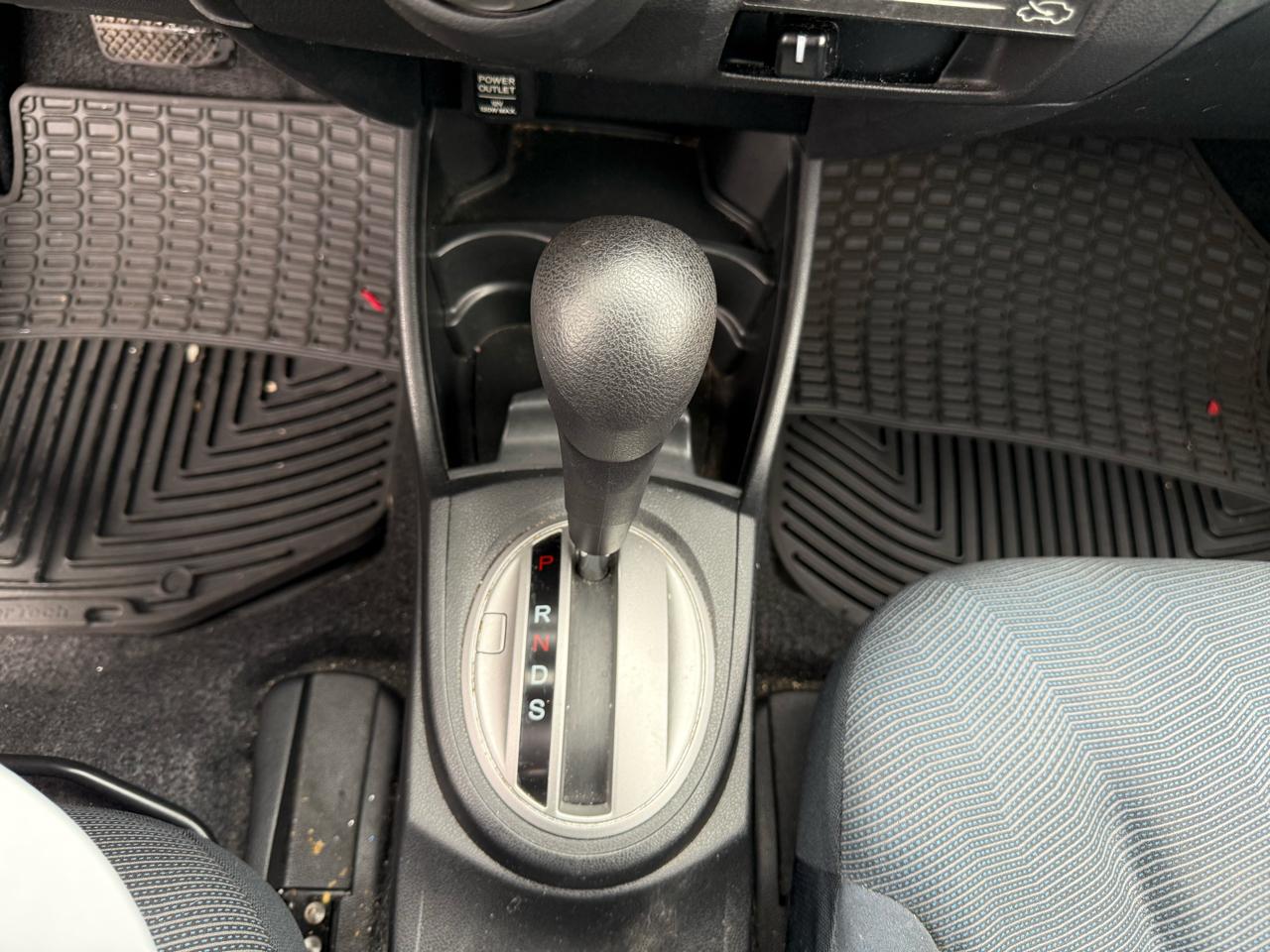 Honda Fit 5dr HB Auto Sport 2009