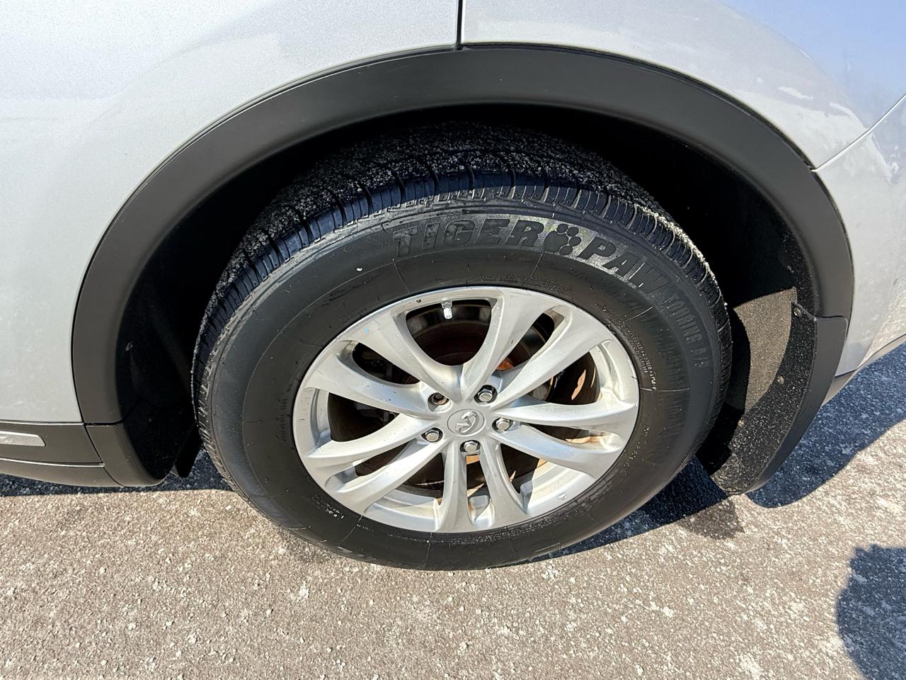 Infiniti FX35 AWD 4dr 2011