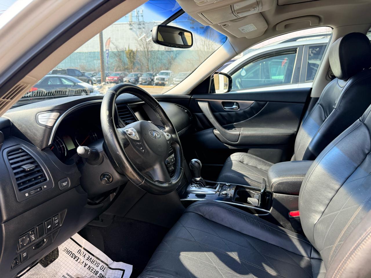 Infiniti FX35 AWD 4dr 2011