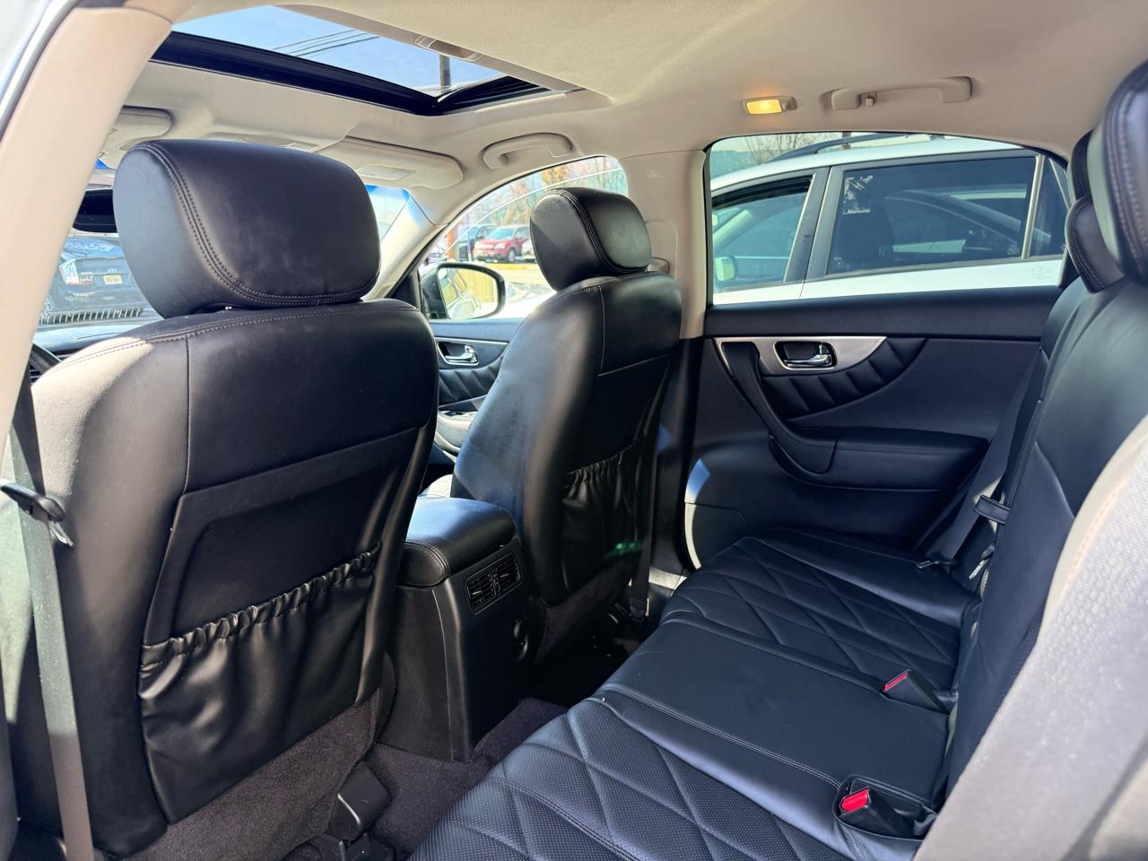 Infiniti FX35 AWD 4dr 2011