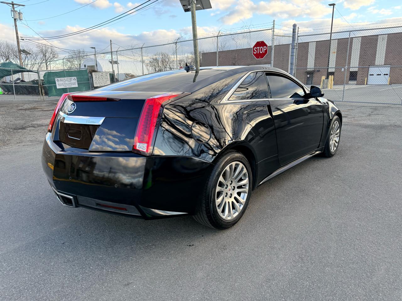 Cadillac CTS Coupe 2dr Cpe AWD 2013