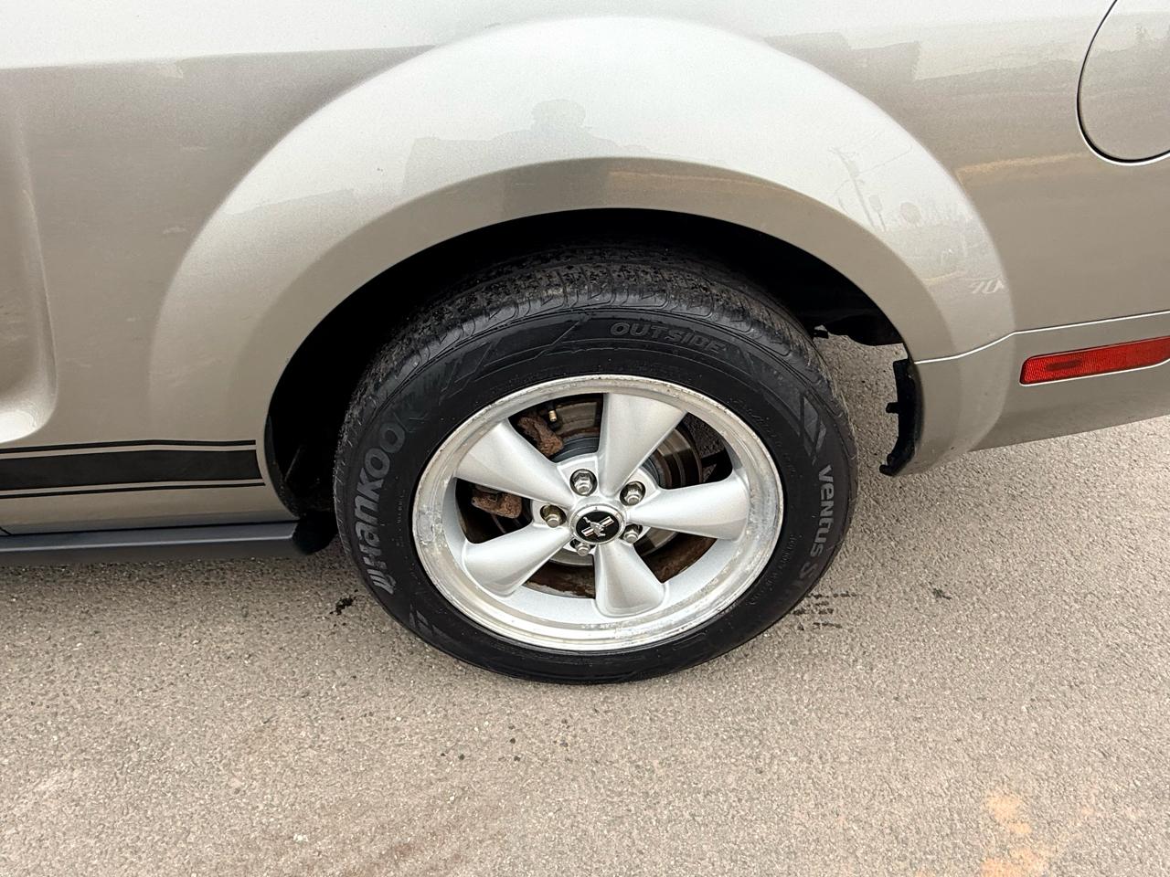 Ford Mustang 2dr Conv Premium 2008