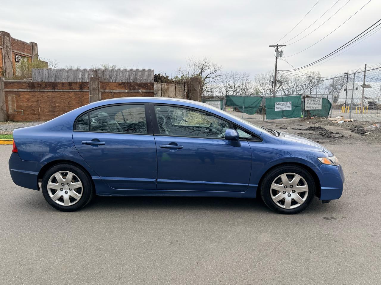 Honda Civic Sdn 4dr Auto LX 2010