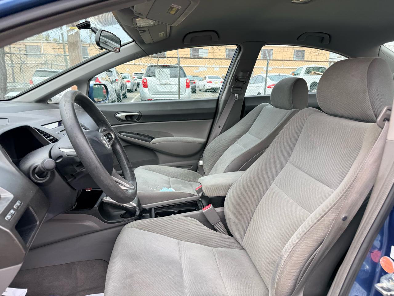 Honda Civic Sdn 4dr Auto LX 2010