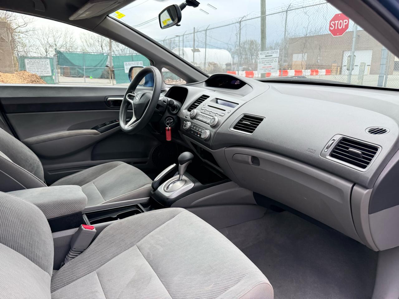 Honda Civic Sdn 4dr Auto LX 2010