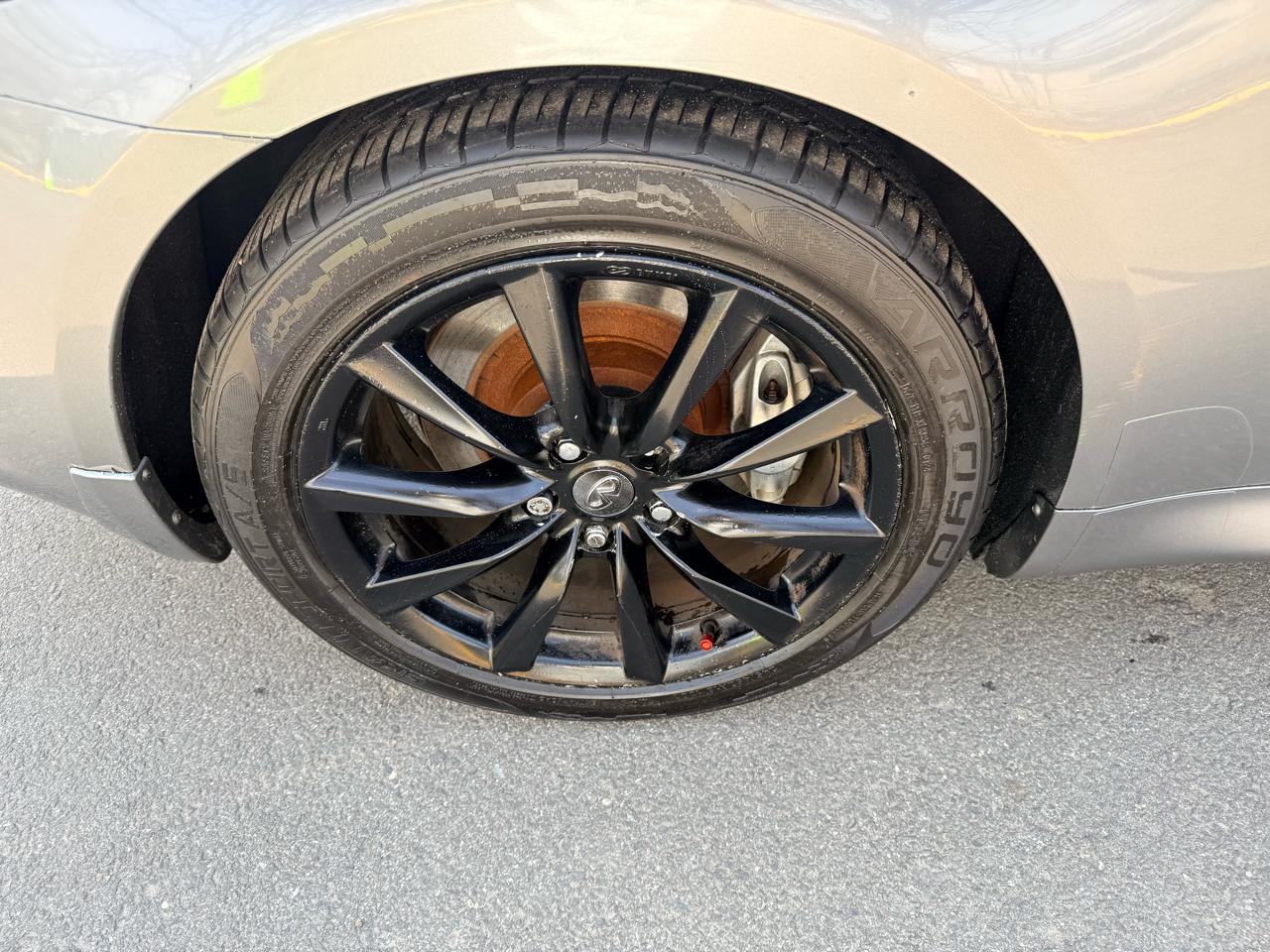 Infiniti G37 Convertible 2dr Base 2011