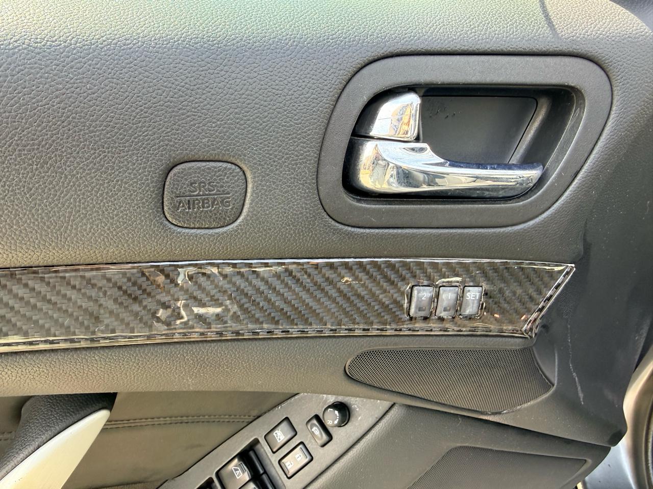 Infiniti G37 Convertible 2dr Base 2011