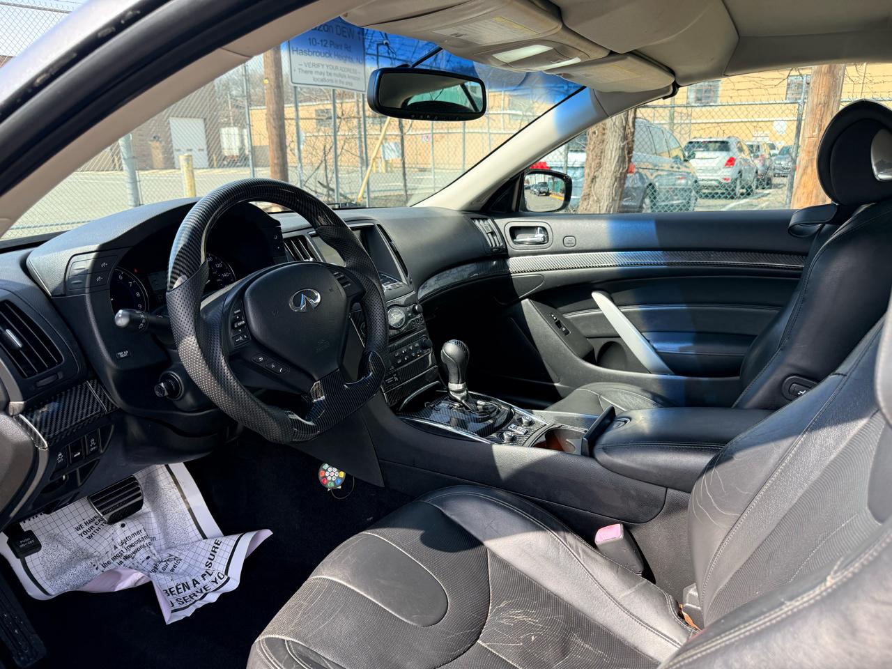 Infiniti G37 Convertible 2dr Base 2011