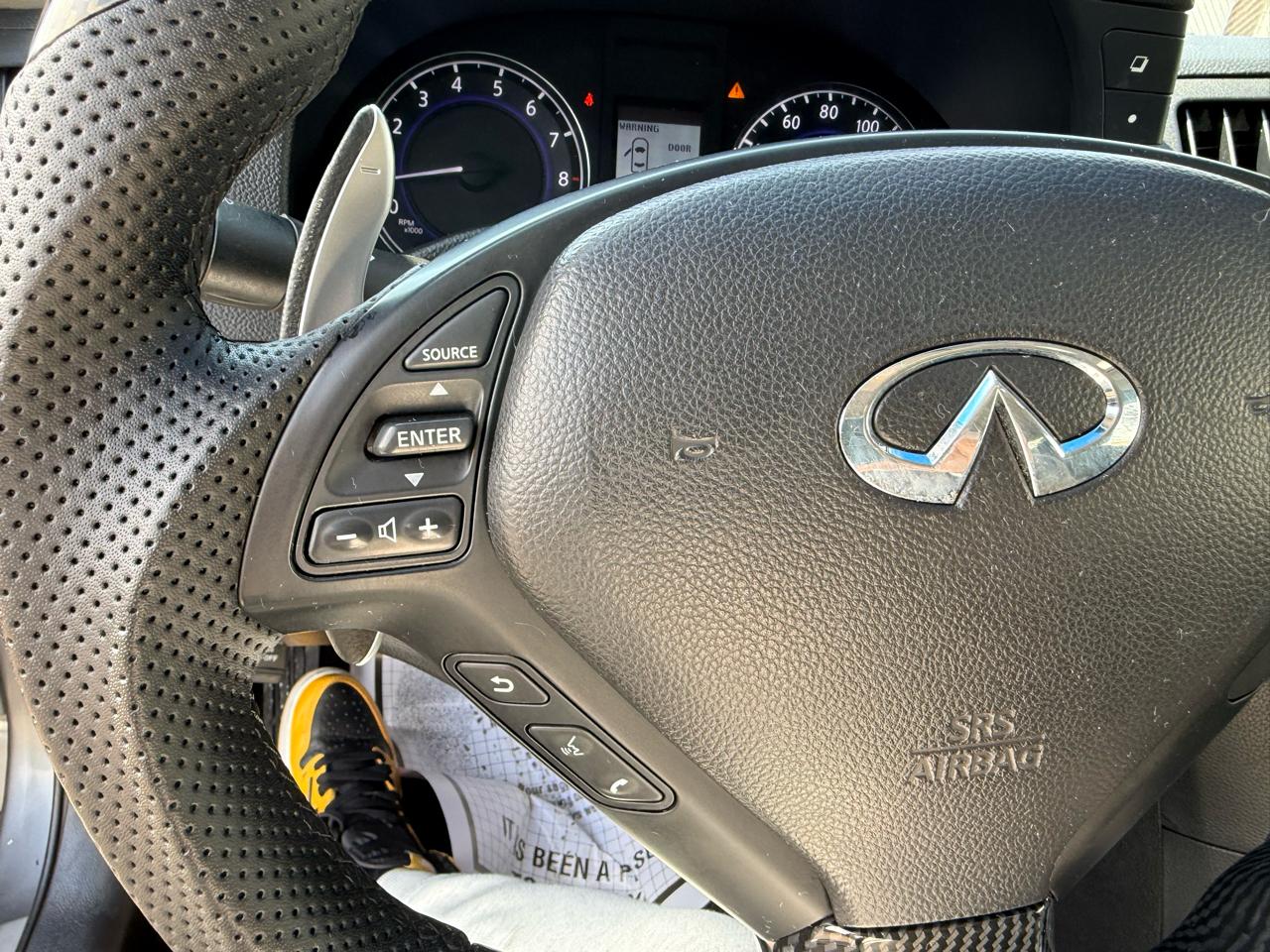 Infiniti G37 Convertible 2dr Base 2011