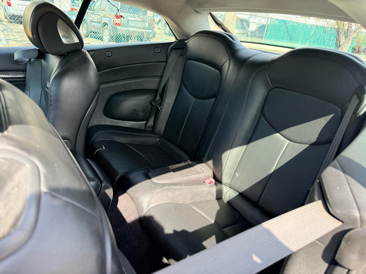 Infiniti G37 Convertible 2dr Base 2011