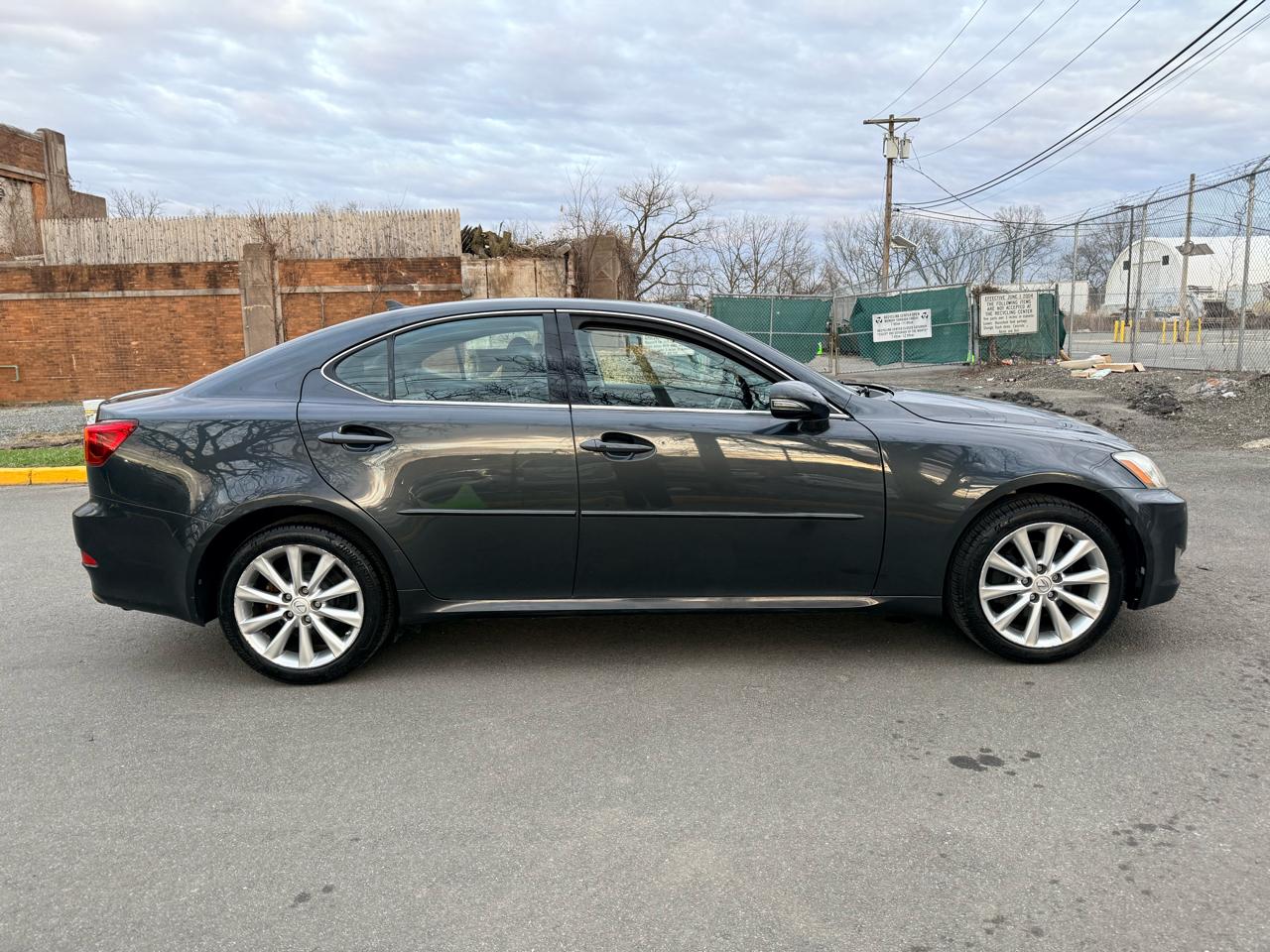 Lexus IS 250 4dr Sport Sdn Auto AWD 2010