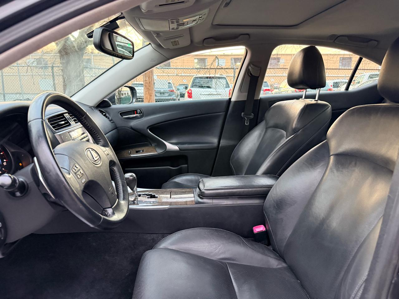 Lexus IS 250 4dr Sport Sdn Auto AWD 2010