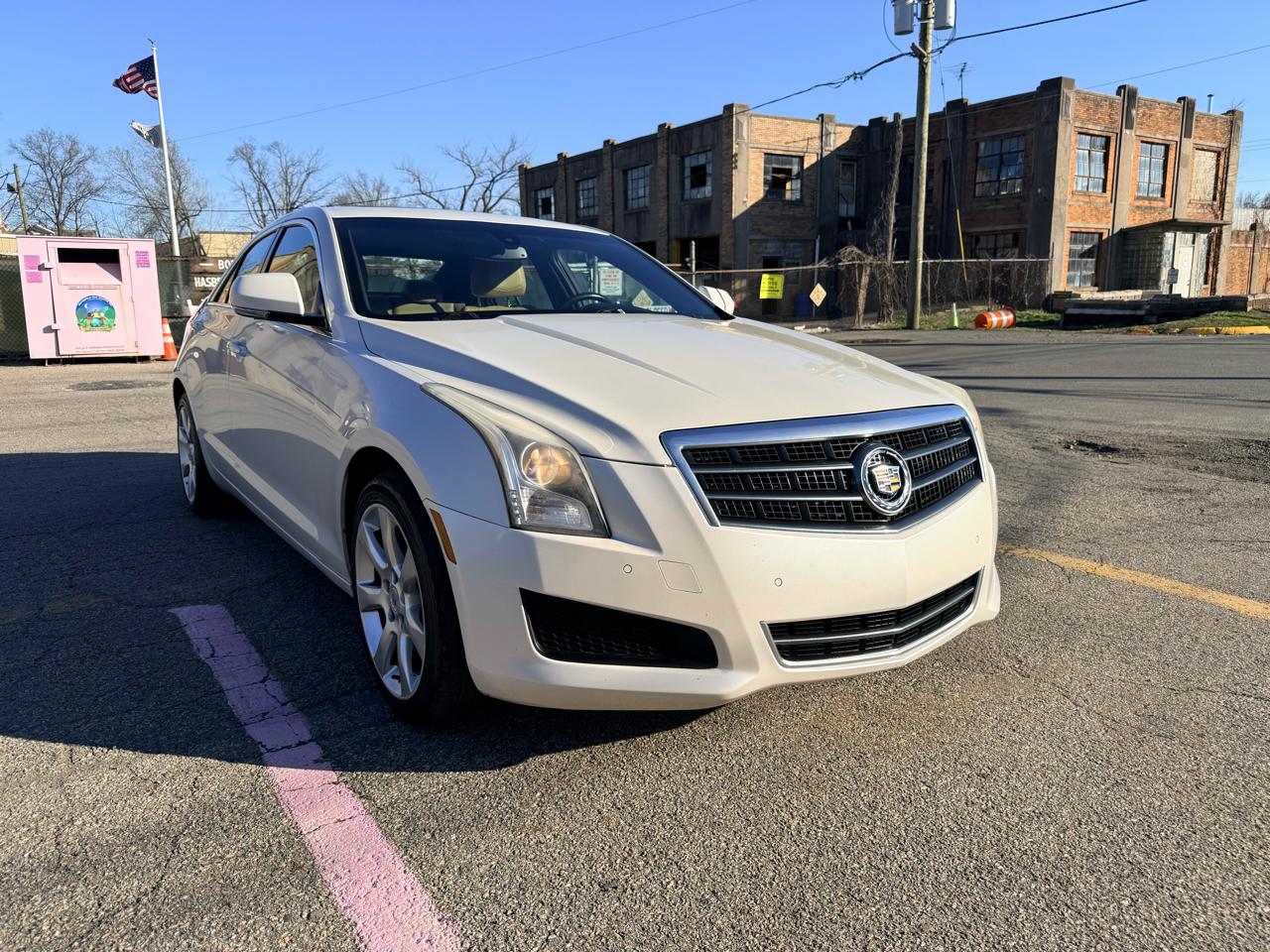 Cadillac ATS 4dr Sdn 2.0L Luxury AWD 2014