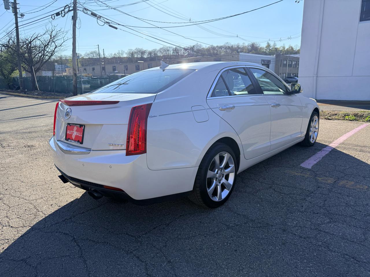 Cadillac ATS 4dr Sdn 2.0L Luxury AWD 2014