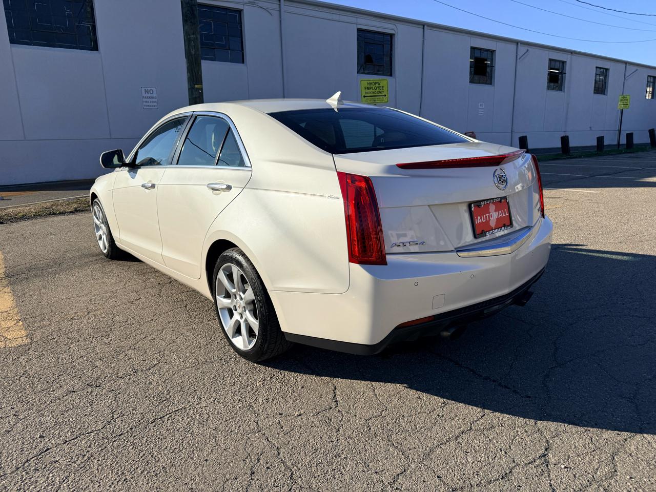 Cadillac ATS 4dr Sdn 2.0L Luxury AWD 2014