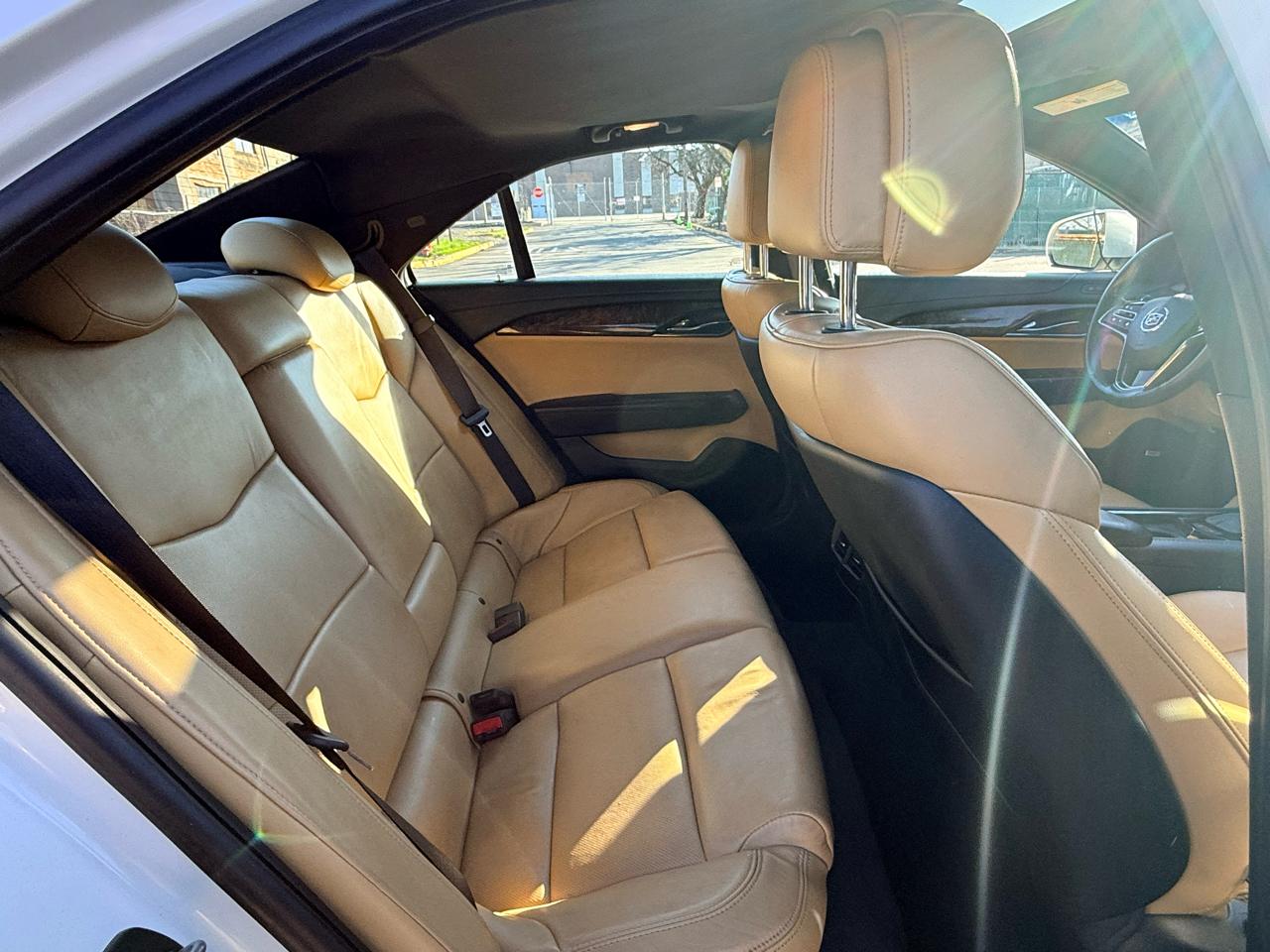 Cadillac ATS 4dr Sdn 2.0L Luxury AWD 2014