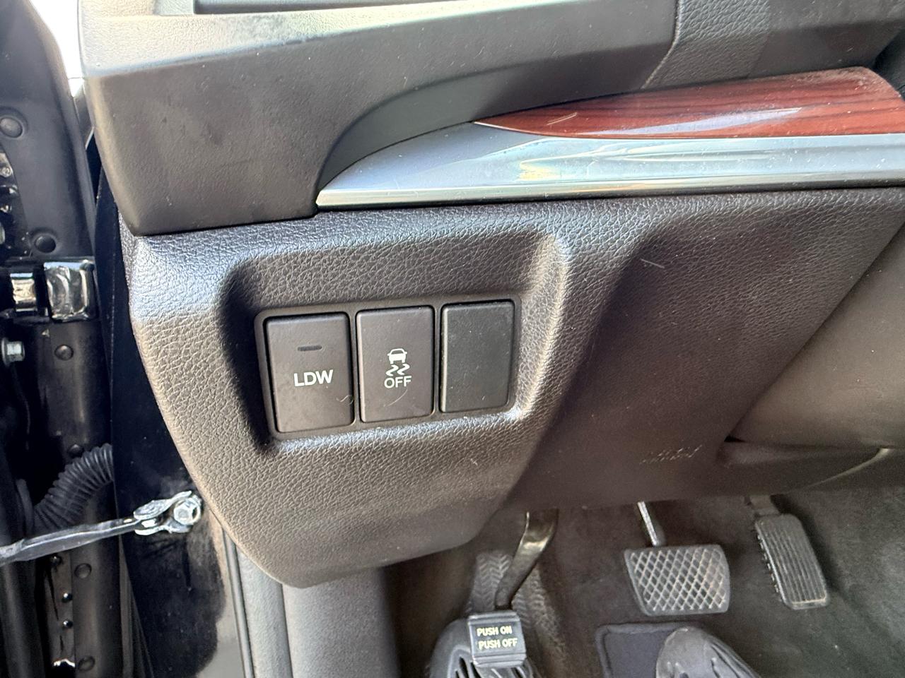 Acura MDX SH-AWD 4dr Tech Pkg 2014