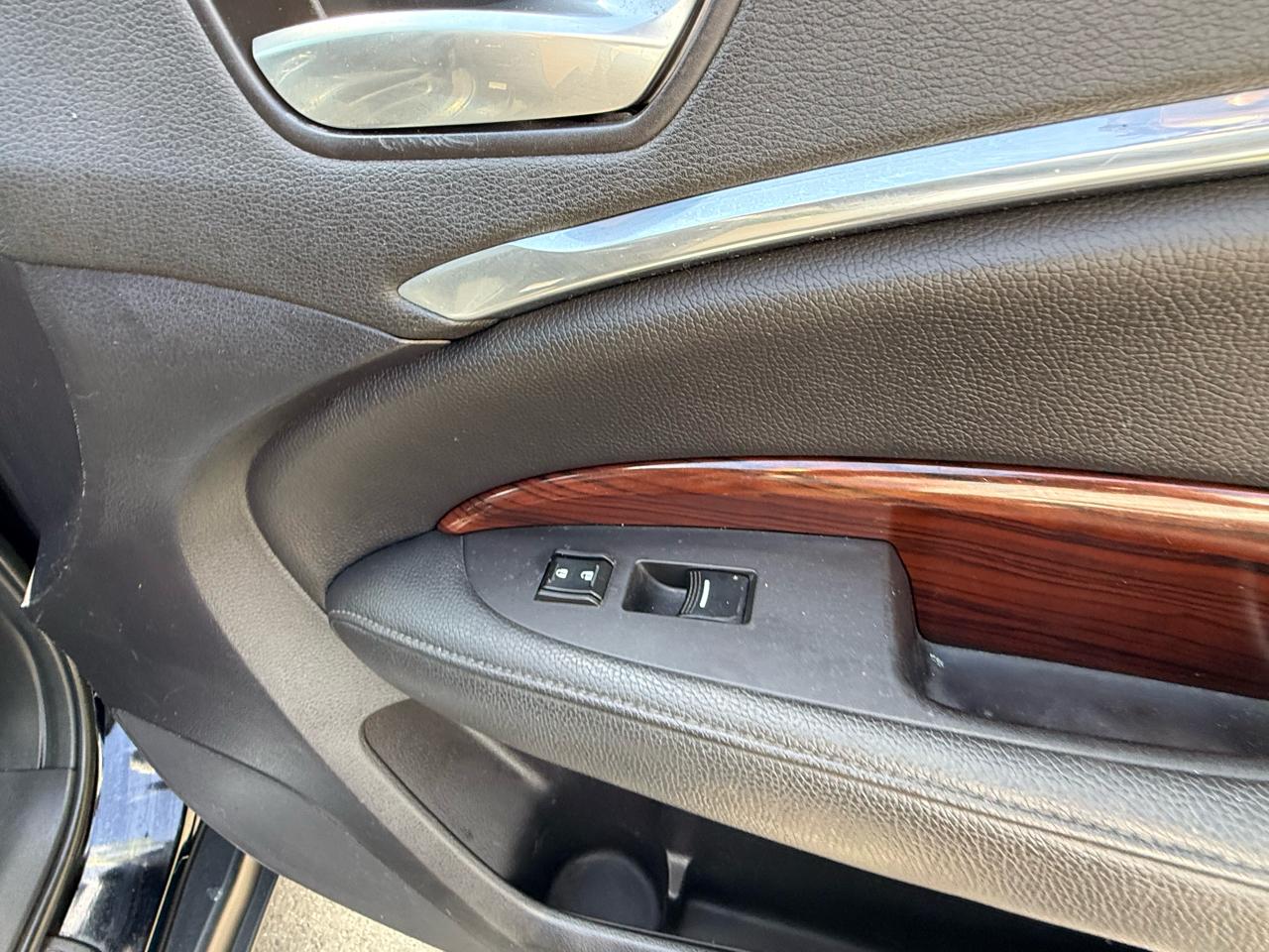 Acura MDX SH-AWD 4dr Tech Pkg 2014