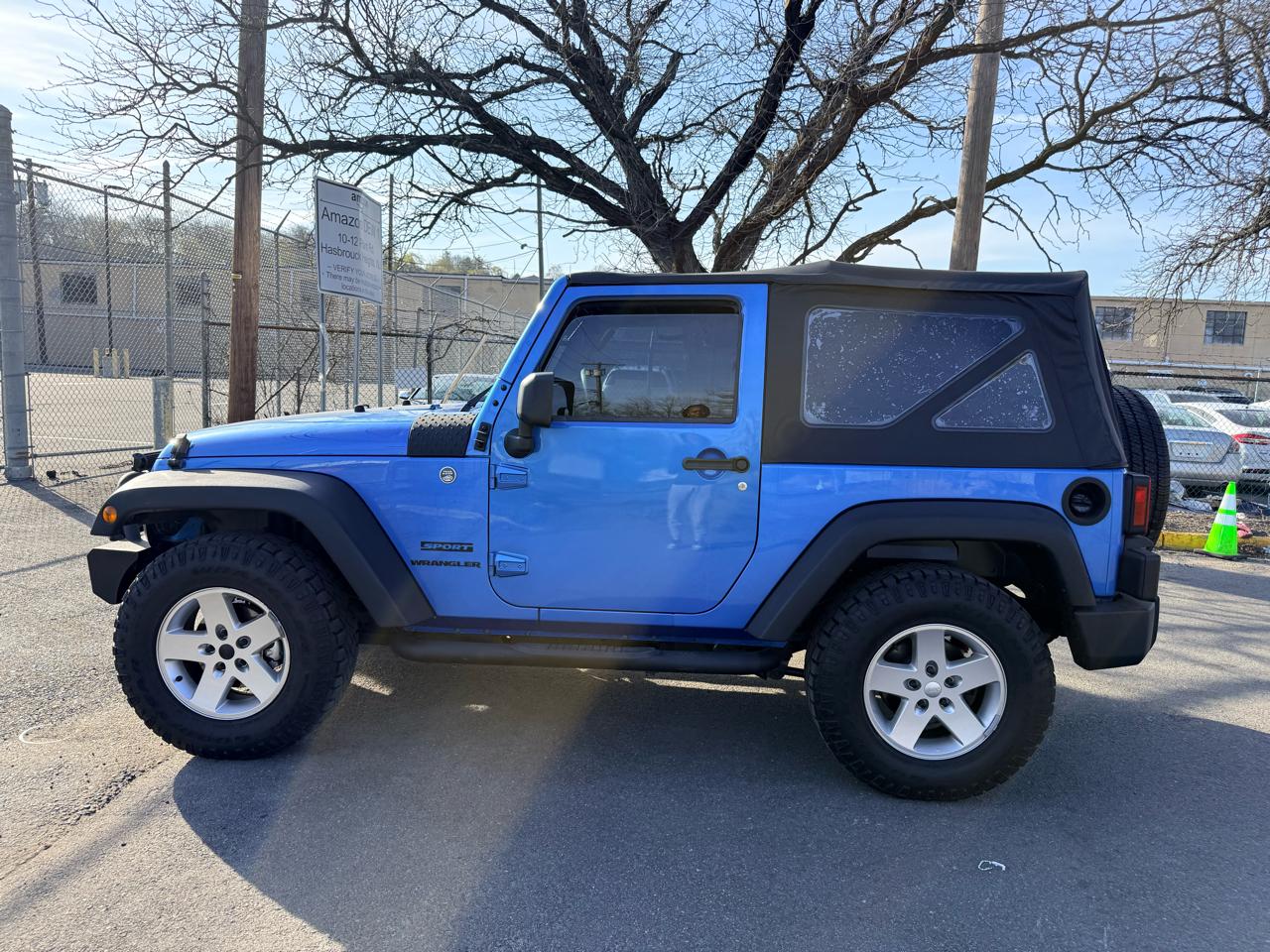 Jeep Wrangler 4WD 2dr Sport 2015