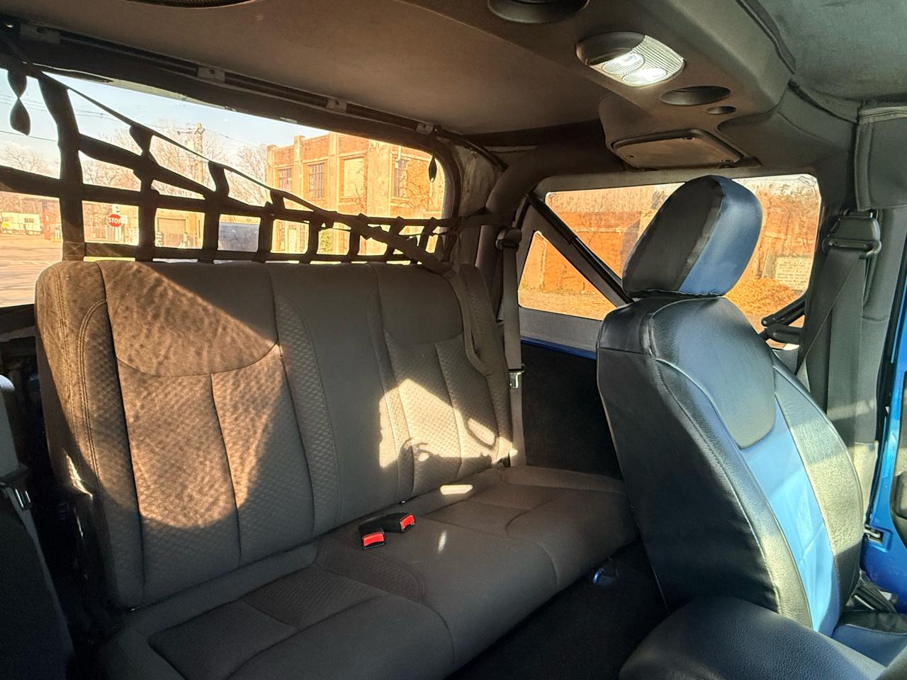 Jeep Wrangler 4WD 2dr Sport 2015