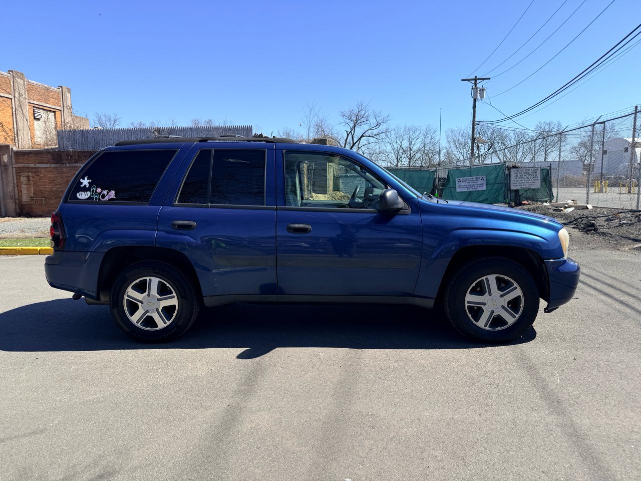 Chevrolet TrailBlazer 4dr 4WD LS 2005
