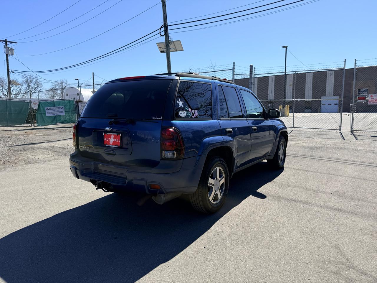 Chevrolet TrailBlazer 4dr 4WD LS 2005