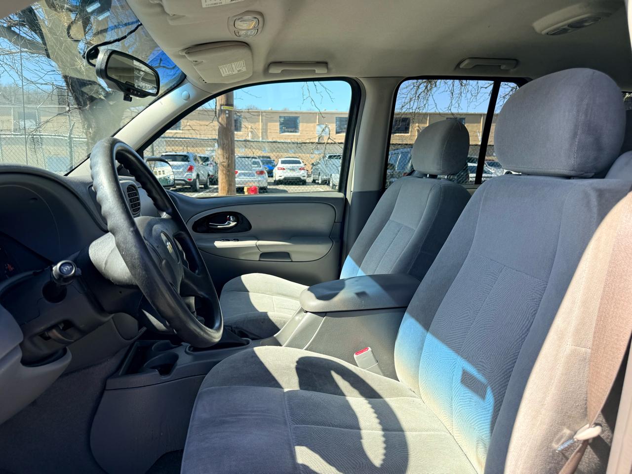 Chevrolet TrailBlazer 4dr 4WD LS 2005