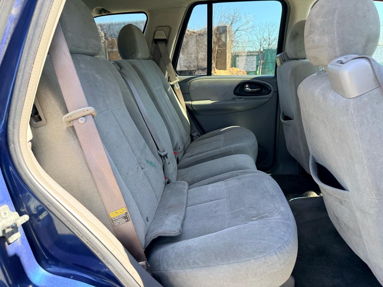 Chevrolet TrailBlazer 4dr 4WD LS 2005