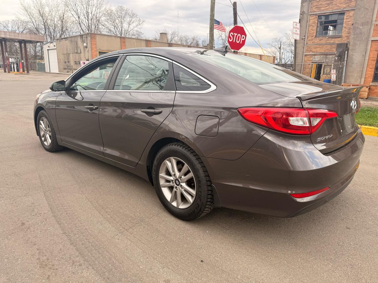 Hyundai Sonata 4dr Sdn 2.4L SE PZEV 2016