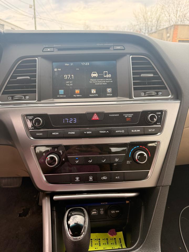 Hyundai Sonata 4dr Sdn 2.4L SE PZEV 2016