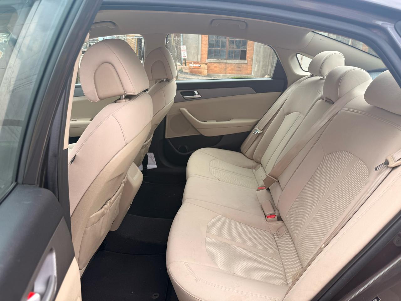 Hyundai Sonata 4dr Sdn 2.4L SE PZEV 2016