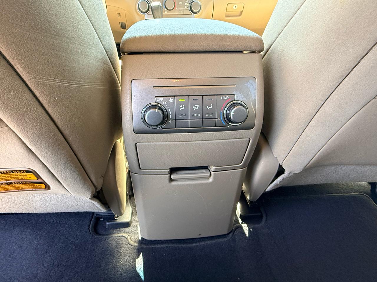 Toyota Highlander 4WD 4dr V6 (Natl) 2013