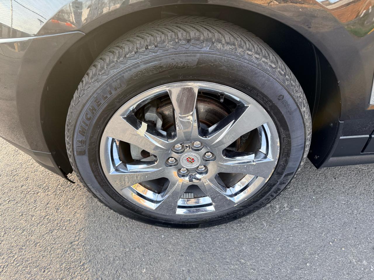 Cadillac SRX FWD 4dr Performance Collection 2012