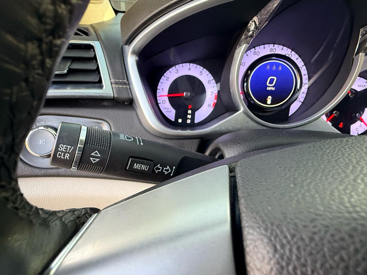 Cadillac SRX FWD 4dr Performance Collection 2012