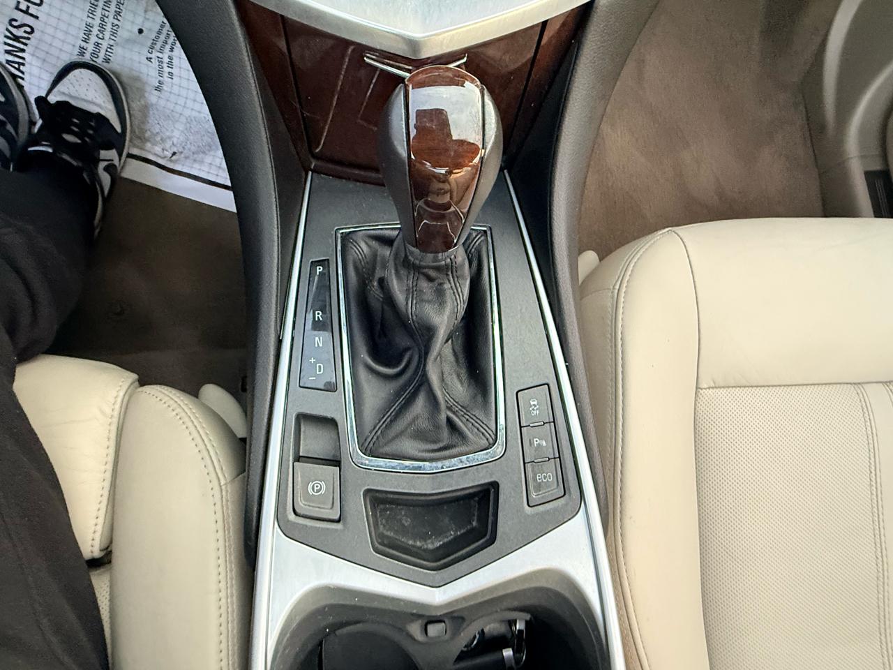 Cadillac SRX FWD 4dr Performance Collection 2012