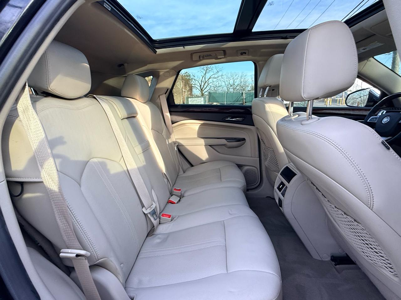 Cadillac SRX FWD 4dr Performance Collection 2012