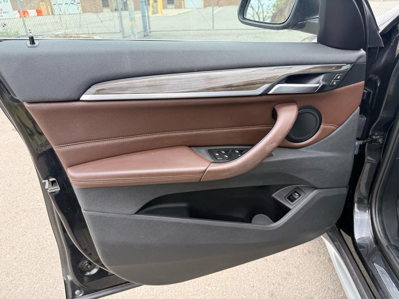 BMW X1 xDrive28i Sports Activity Vehicle 2017