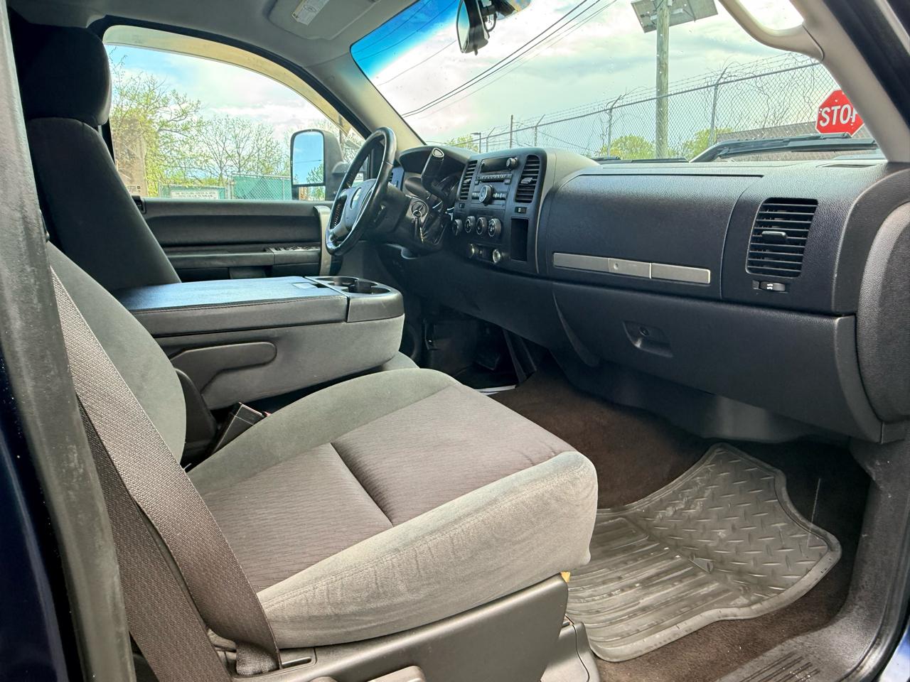 Chevrolet Silverado 2500HD 4WD Ext Cab 143.5" LT 2009