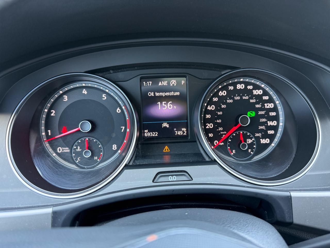 Volkswagen Atlas 2021.5 3.6L V6 SE w/Technology R-Line FWD 2021